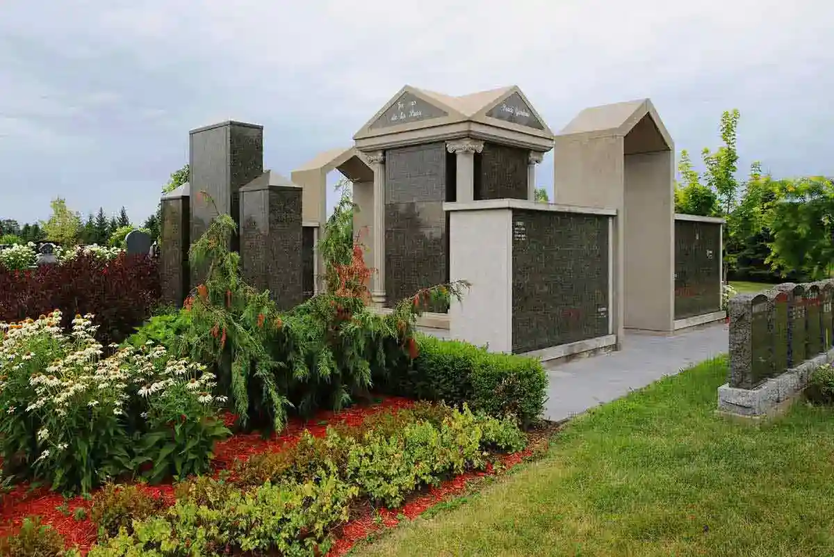 columbarium extérieur