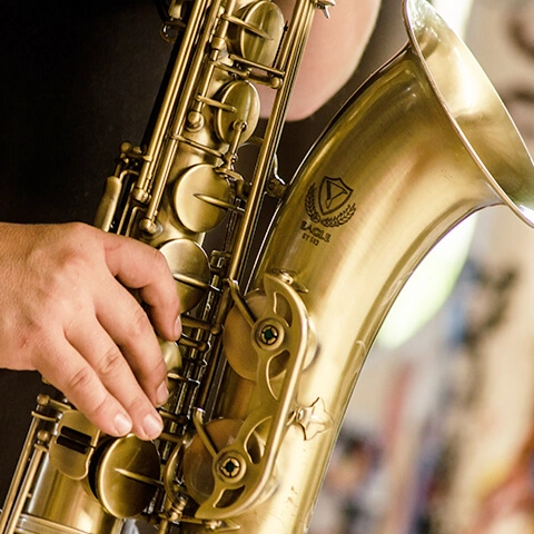 3-Service_Music_saxo-_1_
