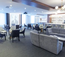 03Magnus-Poirier-sherbrooke-Salle-Ernestine1