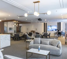 03Magnus-Poirier-sherbrooke-Salle-Ernestine2