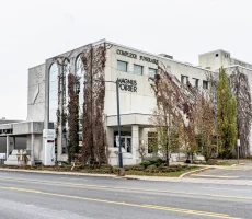 1_01Magnus-Poirier-Laval-exterieur