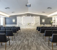 4_03Magnus-Poirier-PIE-IX-Chapelle1