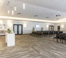 6_03Magnus-Poirier-PIE-IX-Chapelle3