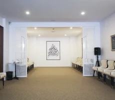 7_04Magnus-Poirier-Dar-al-imane-salon1